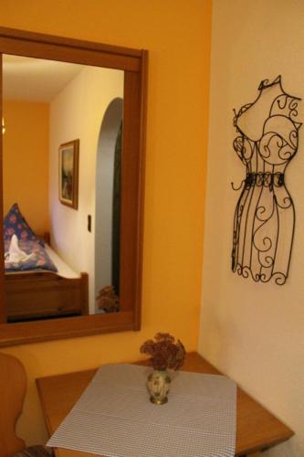 Hotel Schäfflerhof - image 3
