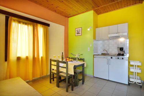 Mythos- Platanias- Hotel -Apts - image 10