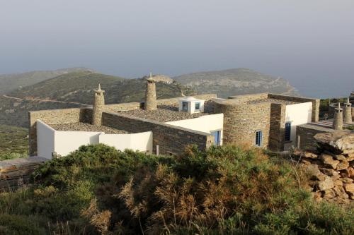 Bioclimatic stone built villa - Accommodation - Kastrianí