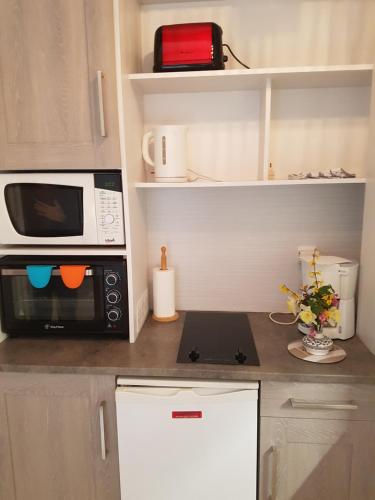 Kitchen, Granville hyper centre in Granville