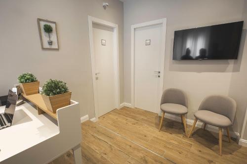 Colonna Luxury Suites - image 4