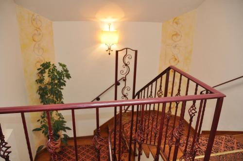 Le Chalet Suisse - image 12