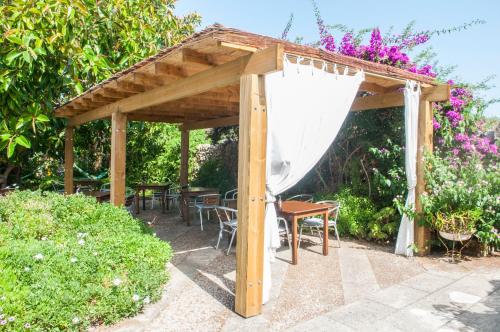 Hotel Rural Biniarroca - Adults Only - image 4