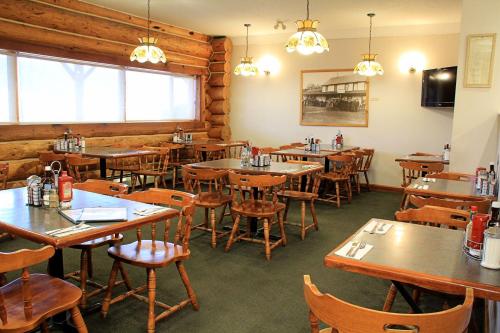 Cariboo Lodge in คลินตัน บีซี