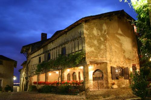 Hostellerie du Vieux Pérouges