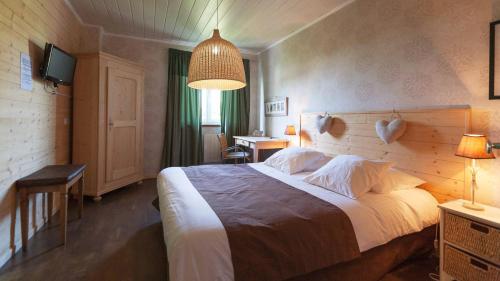 Logis Hôtel Au Cygne