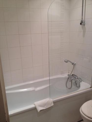 Hôtel de La Marne - image 8