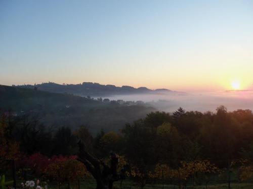 Vista exterior, Obstbau und Gastezimmer Stani in Kitzeck