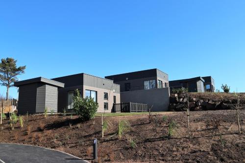 Сад, Dalriada Lodges Brachans in Стонхейвен