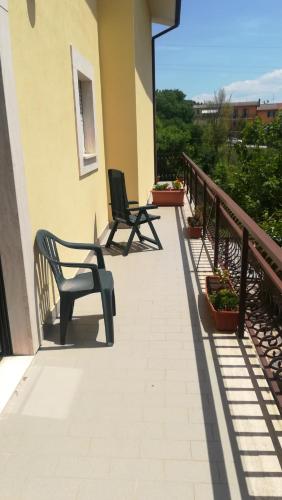 Balcony/terrace, B&B Camere Aurora in Poggio Picenze