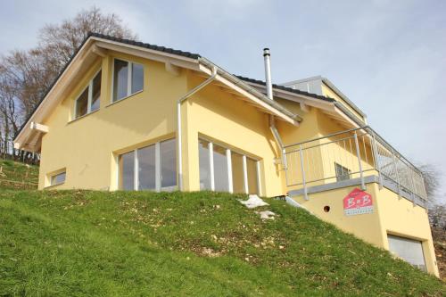  BNB Les Prises, Pension in Les Ponts-de-Martel bei Le Locle