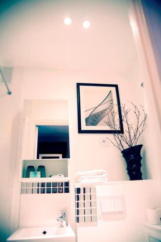DM hotel - image 11