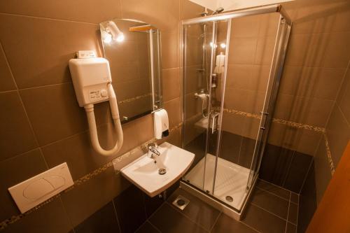 Hotel Center - image 4