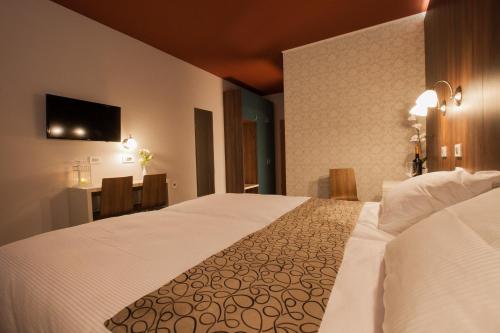 Hotel Center - image 3