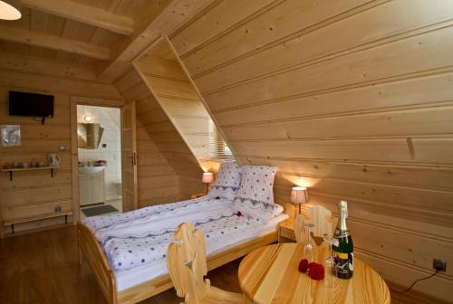 Family Room (2 Adults + 2 Children) image 3