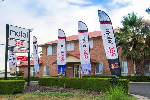 Hage, Motel 359 in Tamworth