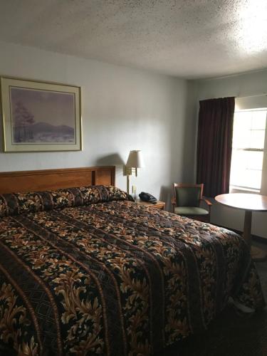 Budget Inn – Henderson, TX