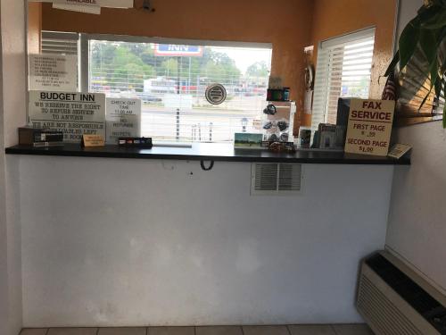 Budget Inn – Henderson, TX