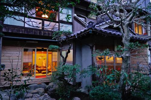 Japanese Guesthouse Kinosaki Wakayo (Female Only)