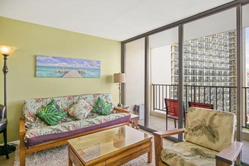 KE ALOHA SUITE at THE WAIKIKI BANYAN - image 8