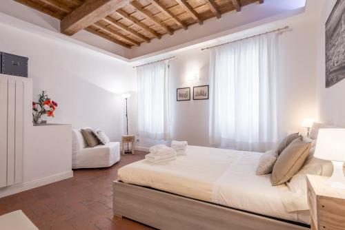 Santa Croce Place - image 8