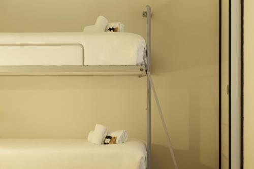 Quadruple Room (4 Adults) image 3