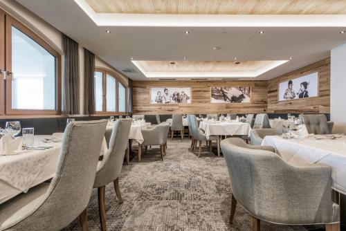 ห้องอาหาร, Familienhotel Christoph in เอลล์เมา