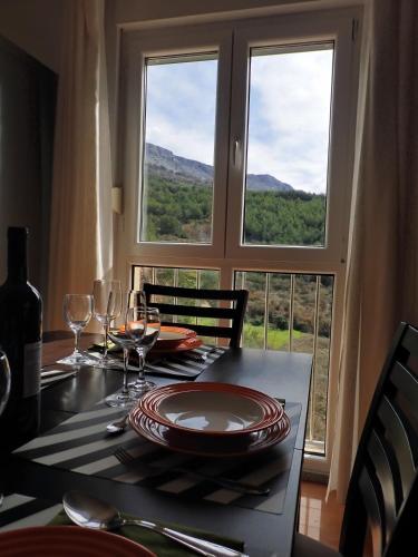  Sunny Memories Apartment, Unterkunft in Podstrana