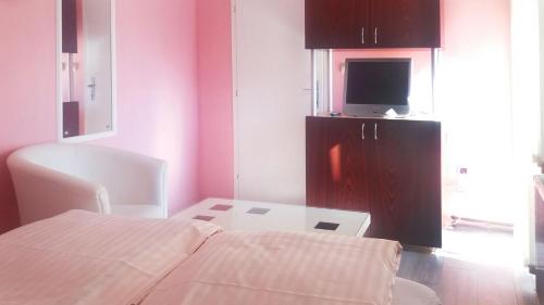 Apartments Petkovic - image 2