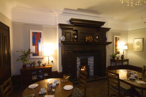 Costislost House - image 11