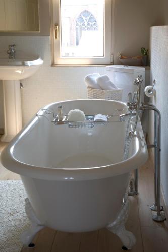 浴室, Domus Portus in 登德爾蒙德