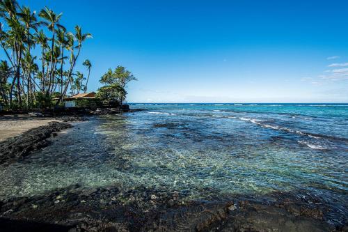 Beach Villas Kahaluu on Kona Coast - image 5