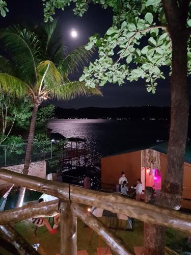 Captain Morgan Hostel Lake Coatepeque in Santa Ana