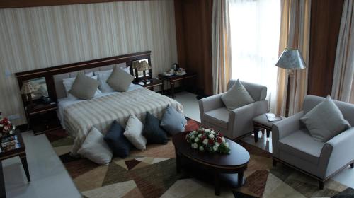 Peacock Hotel Room Type - Executive Suite