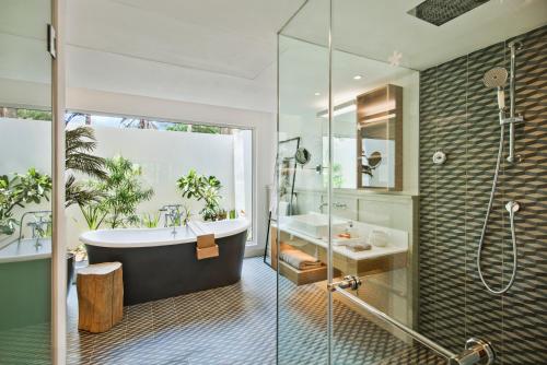 136713572 LUX* Grand Gaube Resort & Villas