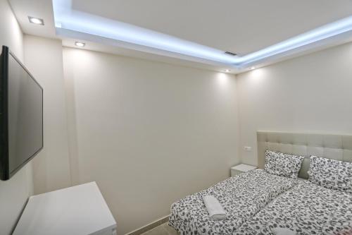 Beachfront Luxury Apartment, Puerto Banús, Marbella