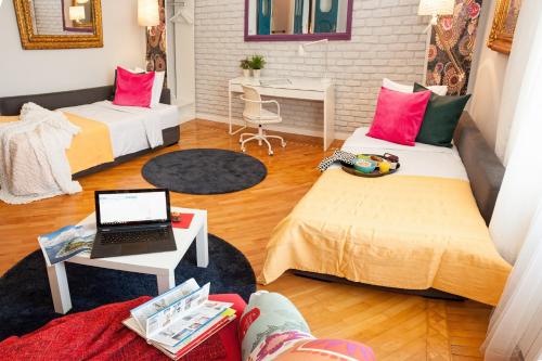 Designer Apartment Eclectica - image 10