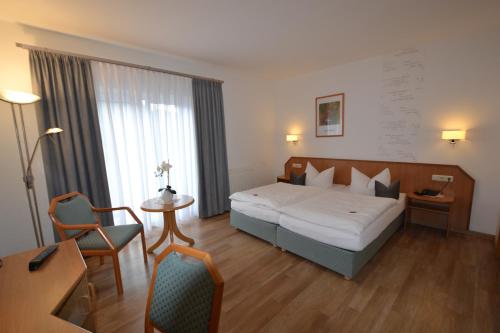. Hotel & Restaurant Zur Linde