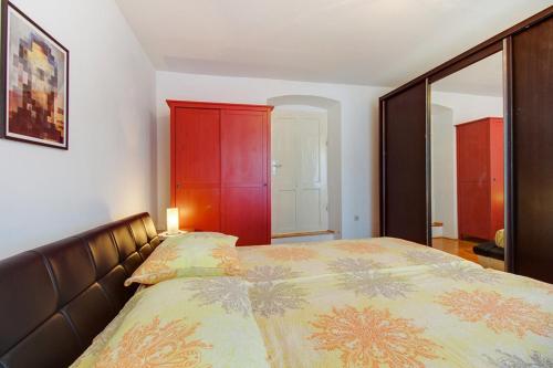 Apartment image 7