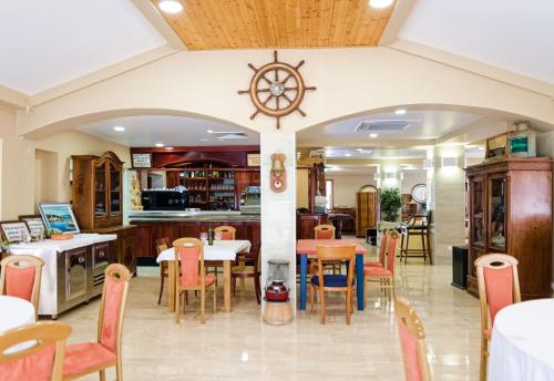  Vila Tade in Debeljak