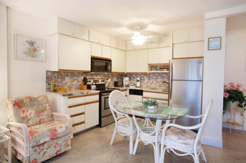 Estero Blvd Condo 7360 - image 5