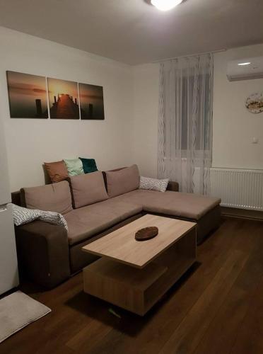  Vonyarcvashegyi lakás in 8315 Vonyarcvashegy