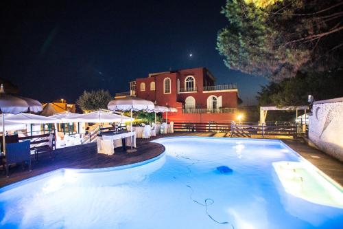 Hotel Villa La Colombaia in Портічі