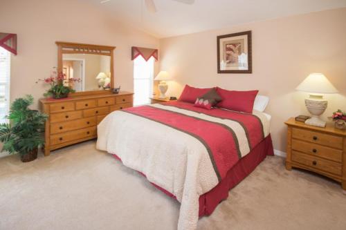 Malcom's West Haven #253725 Home - main image