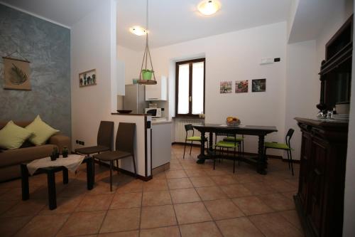 Cortile del Forno nel centro storico 5
