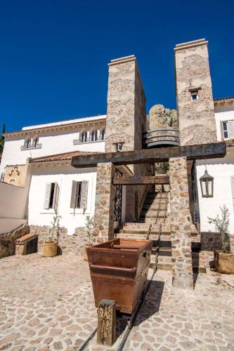 136757534 Hotel de Piedra