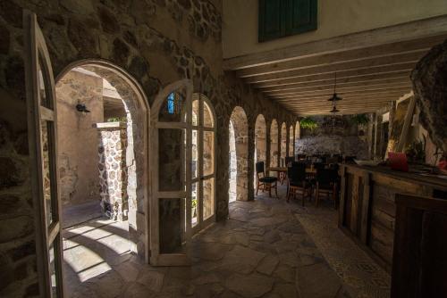 136757552 Hotel de Piedra