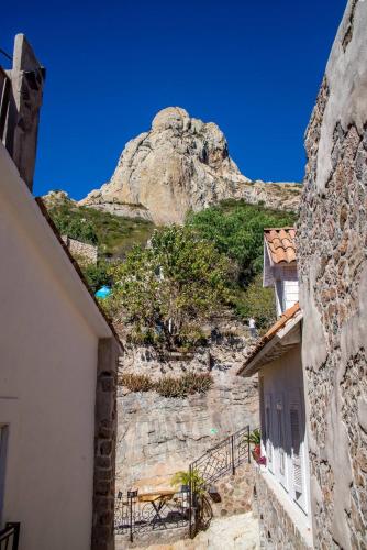 136757610 Hotel de Piedra
