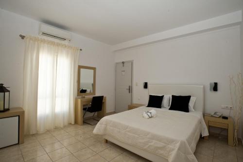 Zannis Hotel - image 14