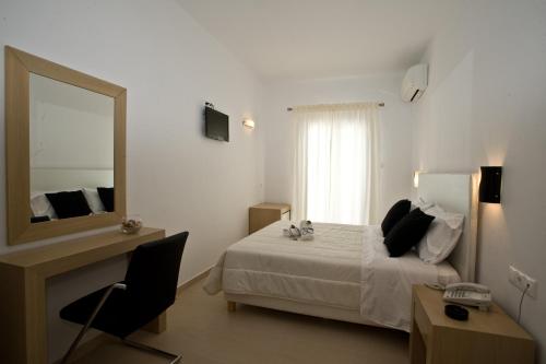 Zannis Hotel - image 10